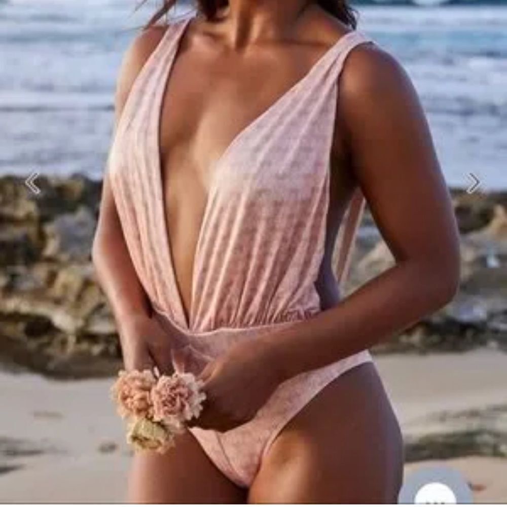 Free People x HAH Peach Geometric Print Open Back Ruched Swimsuit Size Large New